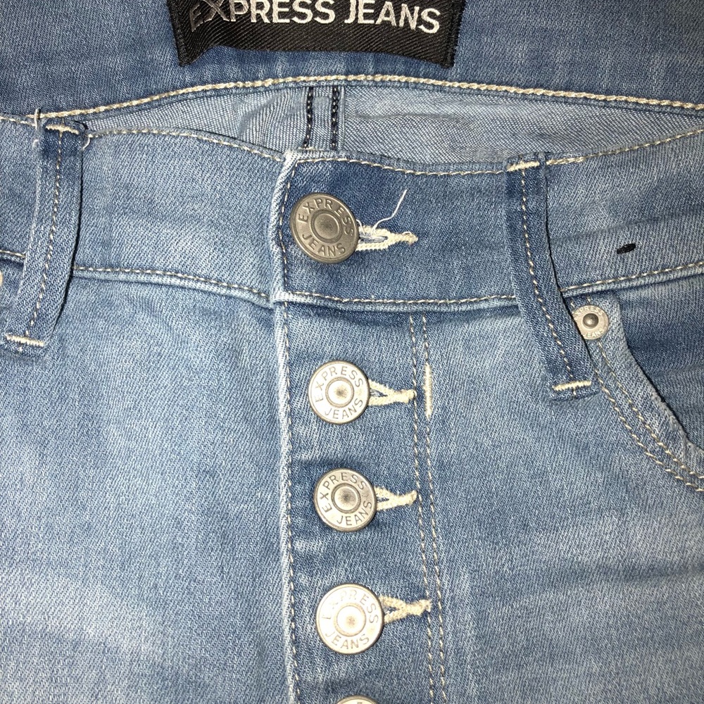 Express Jeans - Picture 2 of 4